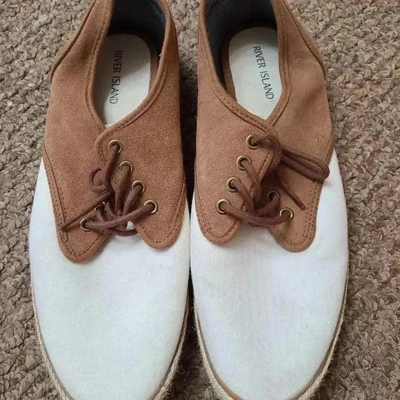 Bundle shoes  - Picture 2 of 11